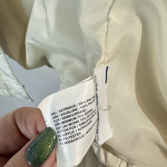 Vintage Y2K Gap Vest Womens M Puffer Down Quilted Faux Fur Hood Zip Snap - Picture 9 of 11